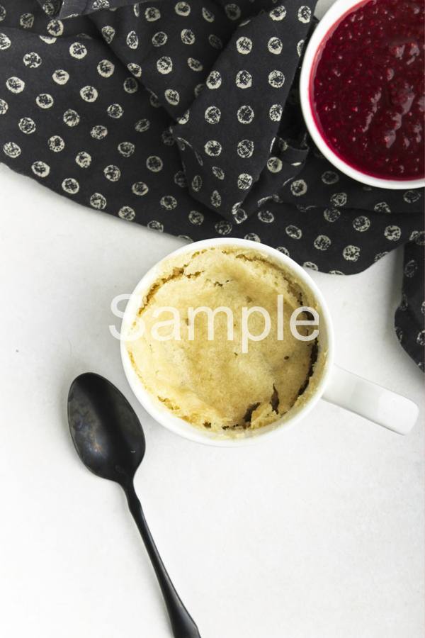 Vegan Vanilla Mug Cake with Raspberry Sauce - Set 5