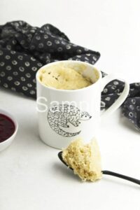 Vegan Vanilla Mug Cake with Raspberry Sauce - Set 5