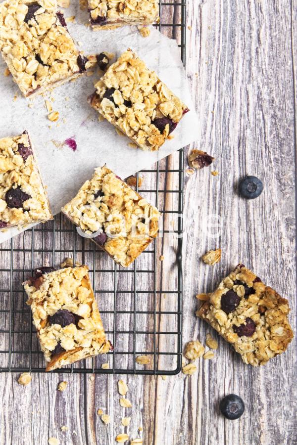 Vegan Peach Blueberry Crumble Bars - Set 1