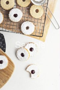 Vegan Linzer Cookies - Set 4