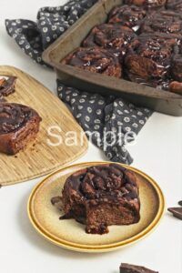 Vegan Chocolate Cinnamon Rolls - Set 4