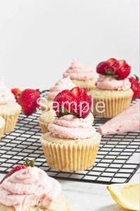 Strawberry Lemonade Cupcakes - Set 1