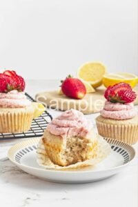 Strawberry Lemonade Cupcakes - Set 2