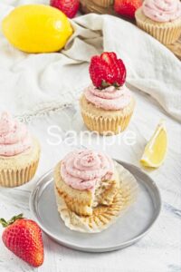 Strawberry Lemonade Cupcakes - Set 3