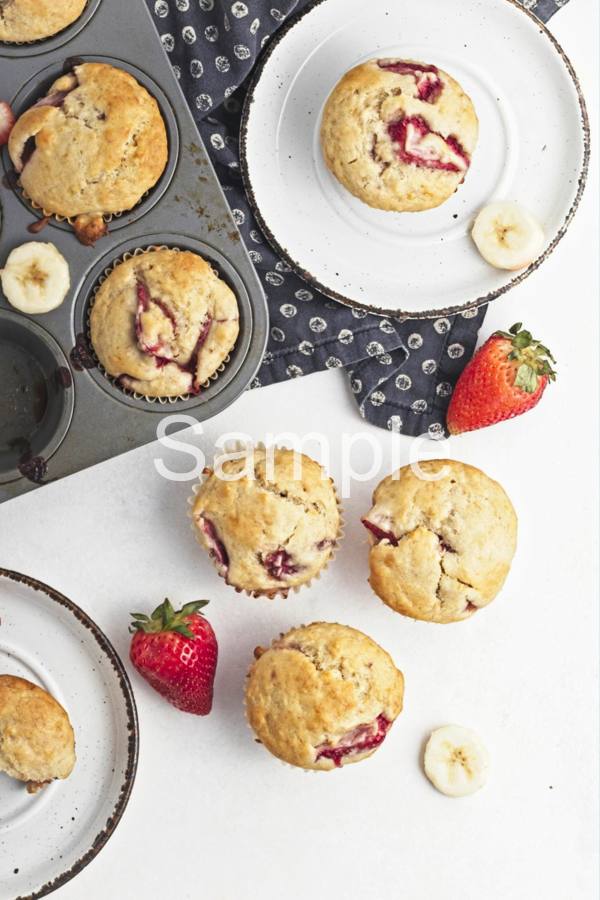 Vegan Strawberry Banana Muffins - Set 4