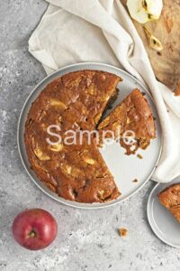 Vegan Apple Ginger Cake - Set 4