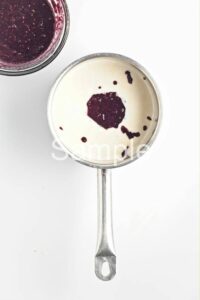 Creamy Blackberry Popsicles - Set 4