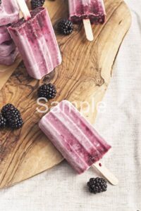 Creamy Blackberry Popsicles - Set 2