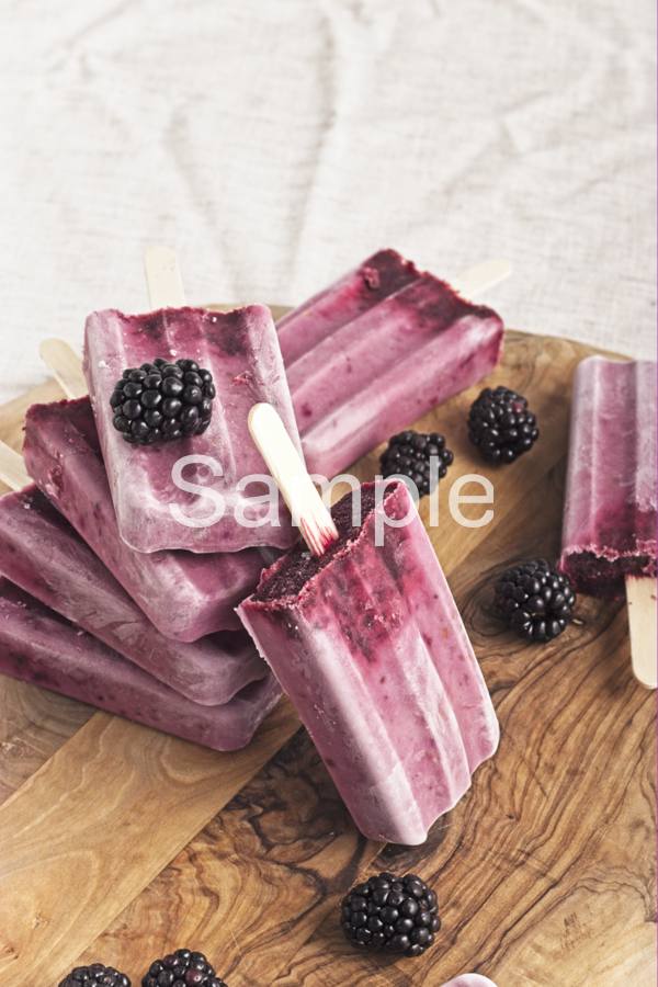 Creamy Blackberry Popsicles - Set 2