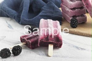 Creamy Blackberry Popsicles - Set 3