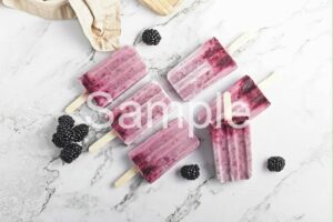 Creamy Blackberry Popsicles - Set 4