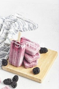 Creamy Blackberry Popsicles - Set 5