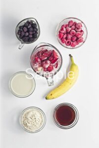 Triple Berry Smoothie Popsicles - Set 5