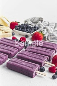 Triple Berry Smoothie Popsicles - Set 1