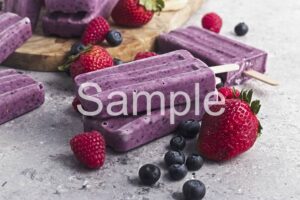 Triple Berry Smoothie Popsicles - Set 4