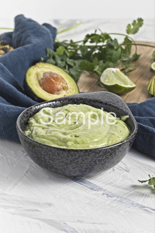 Vegan Avocado Crema - Set 4