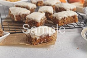 Vegan Carrot Cake Bars - Set 1