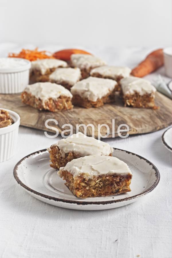 Vegan Carrot Cake Bars - Set 5