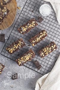 Chocolate Peanut Granola Bars - Set 4