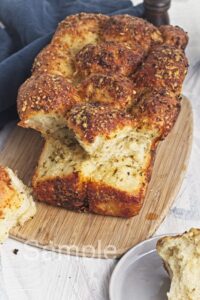 Garlic Pull Apart Bread - Set 3