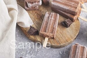 Chocolate Yogurt Popsicles - Set 4