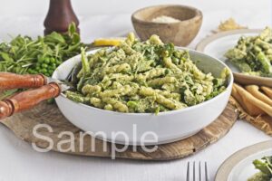 Creamy Pesto Chicken Pasta Salad - Set 4