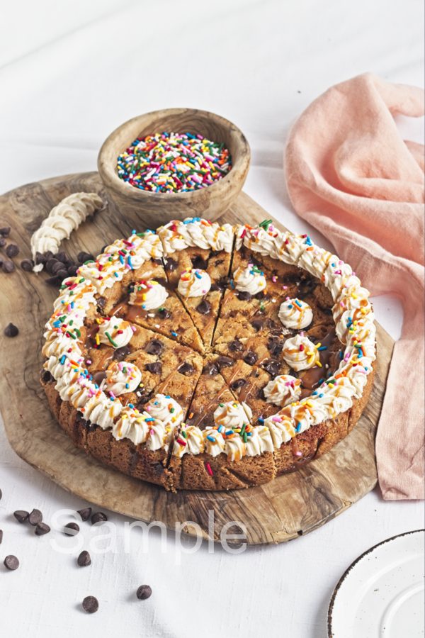 Caramel Chocolate Chip Cookie Cake - Set 1
