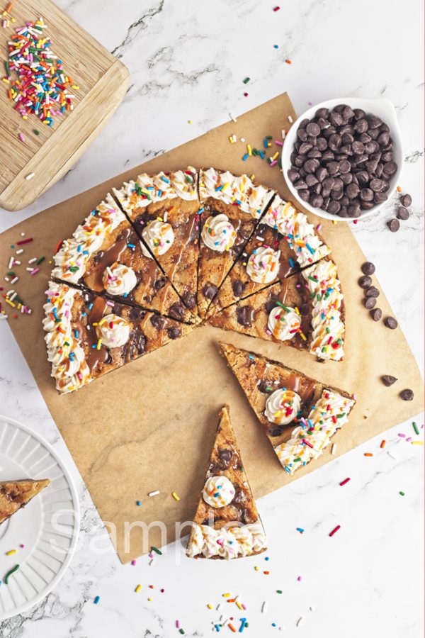 Caramel Chocolate Chip Cookie Cake - Set 4