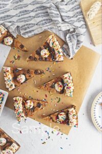 Caramel Chocolate Chip Cookie Cake - Set 5