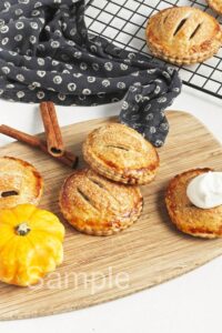 Pumpkin Hand Pies - Set 4