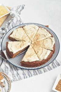 Apple Sauce Spice Cake - Set 4